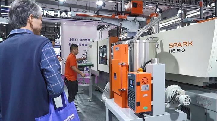 为「塑料王国」赋新机！震雄亮相2024中国（余姚）国际塑料博览会