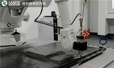 汽车零部件加工难度大？工业机器人自动化高速电主轴解决方案