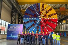我国自主研制的16.64m超大直径盾构机在铁建重工下线