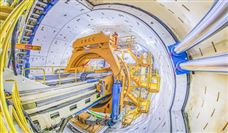 打破世界纪录！中国高铁盾构隧道抵达海底106米