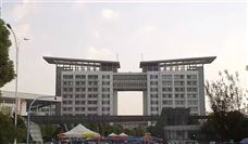 一周趣评：国产盾构机海外订单排到2027年；Meta或以百亿美元收购AI企业