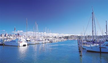 我国首艘！海洋级智能科考船“同济”号交付